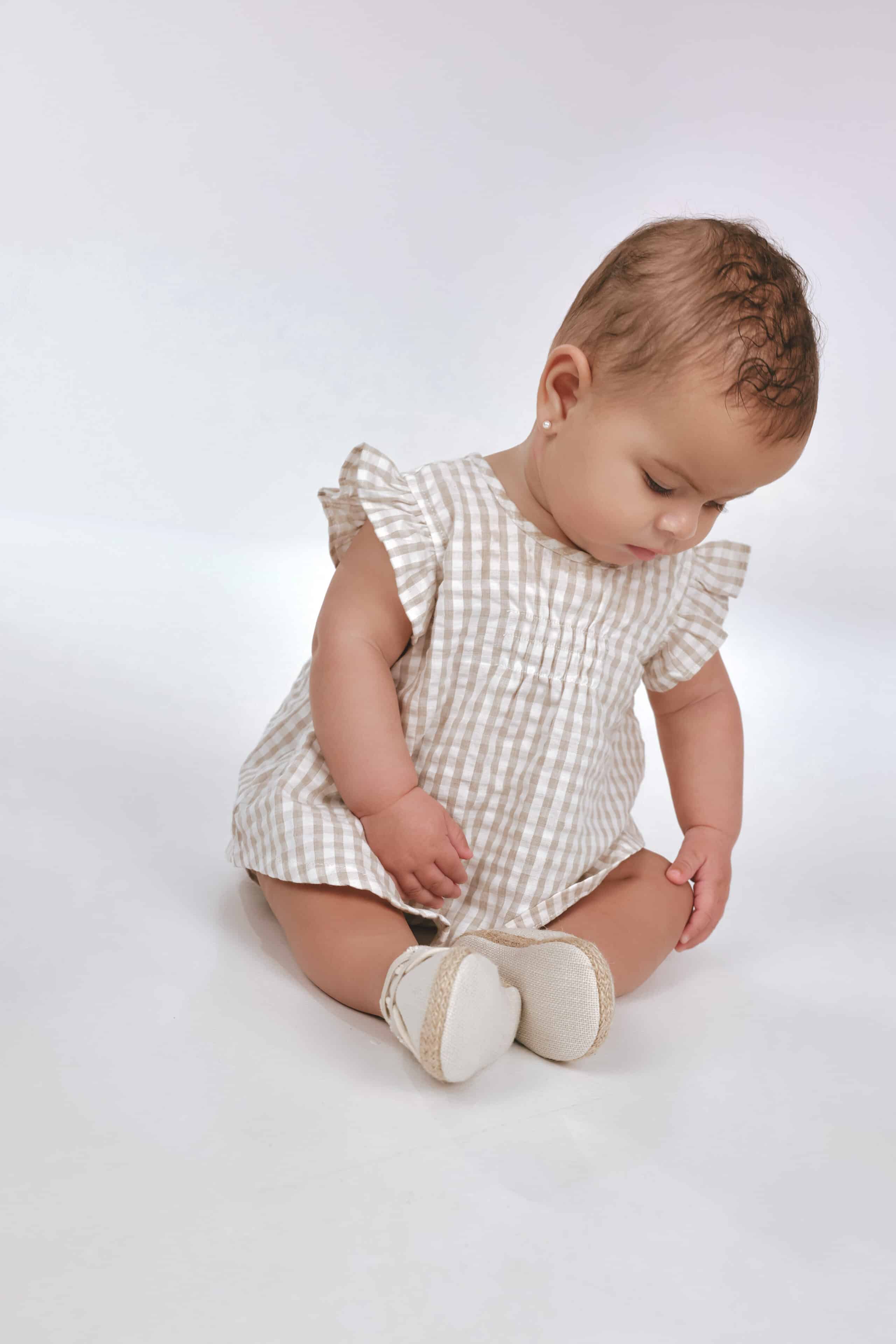 KLEEDJE MET BLOOMER VICHY BEIGE | TUTTO PICCOLO